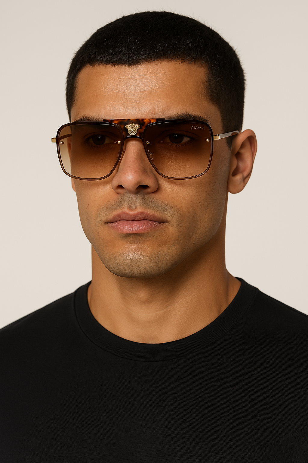 Navigator Versace Sun Glasses - Image 2